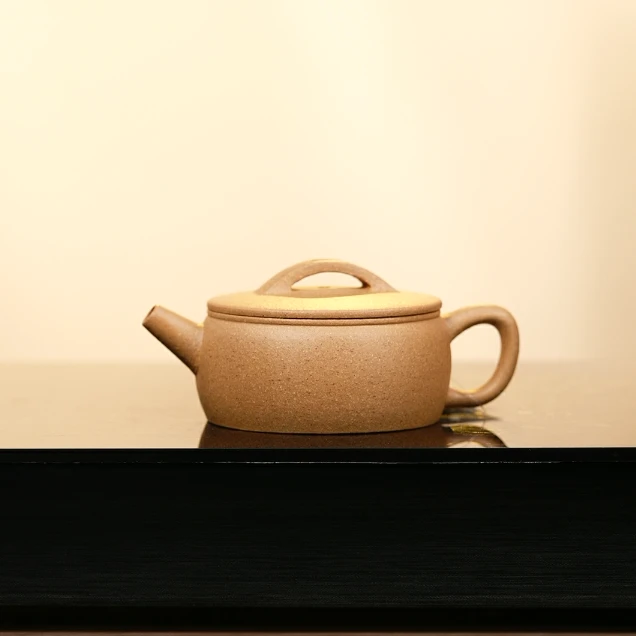 扁汉瓦  鸡油黄