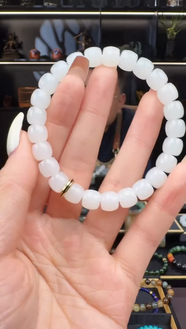 颈饰未镶嵌和田玉9mm于田极致手串 藏物系列