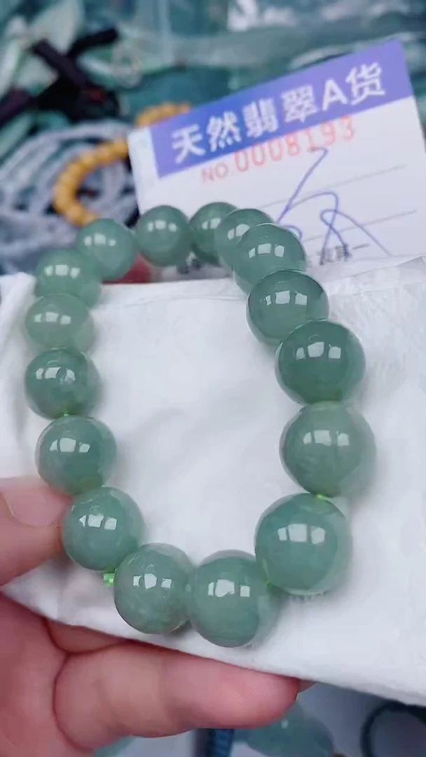 翡翠未镶嵌颈饰00008193