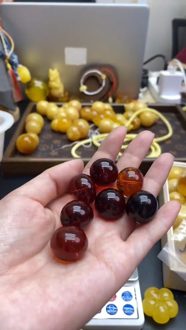 琥珀未镶嵌珠宝奇石524多样性发其一默认有瑕
