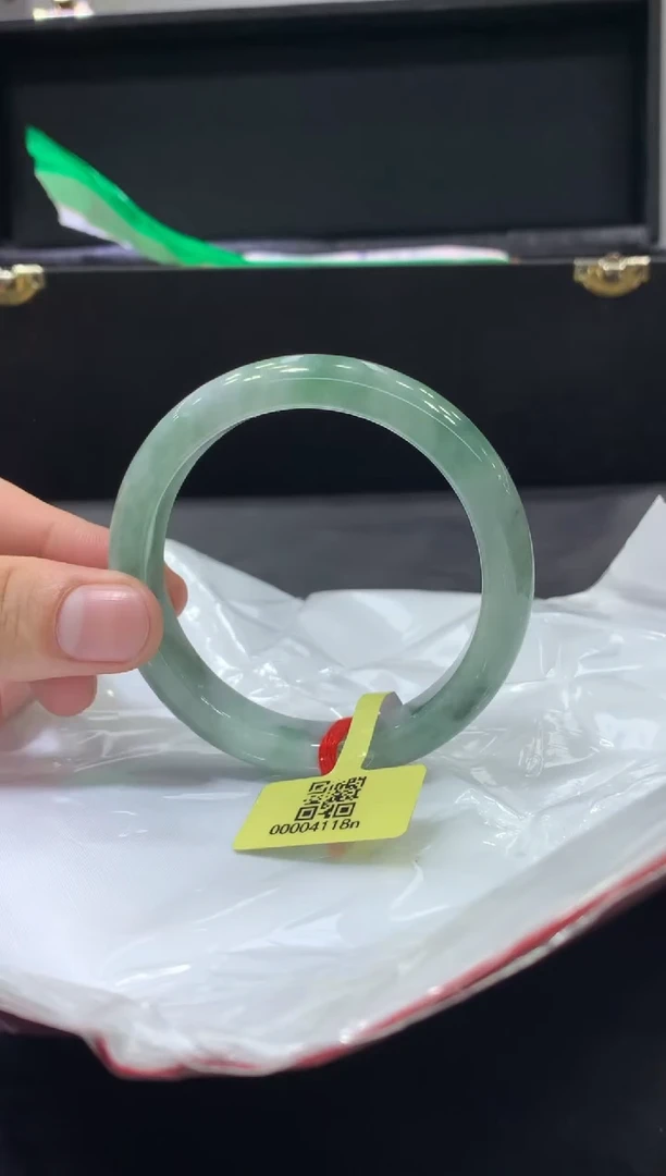 未镶嵌手镯翡翠翡翠手镯