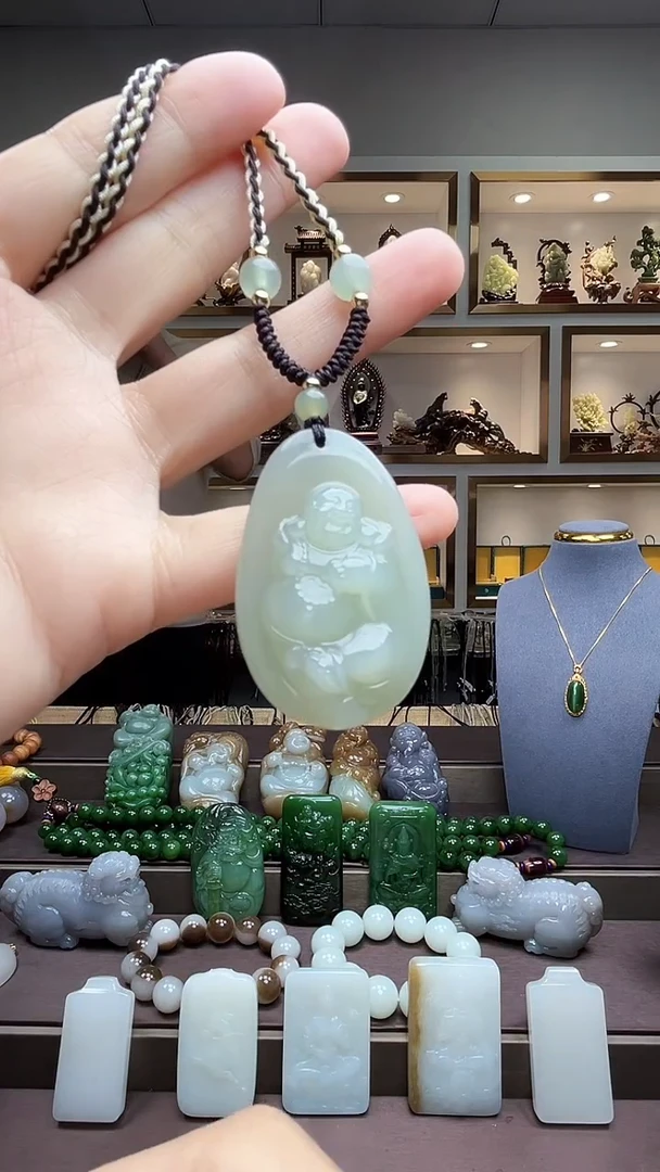 【闪购商品】和田玉颈饰未镶嵌苏