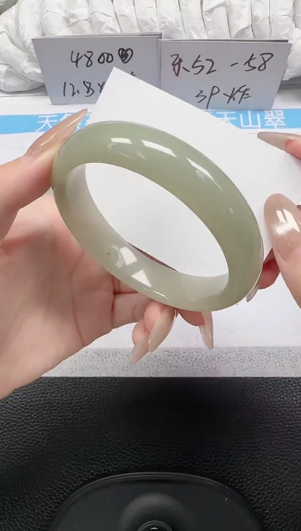 未镶嵌手镯石英岩玉124-61/62