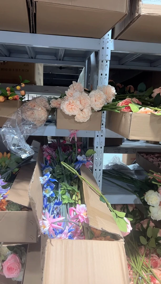 蓝色1枝白色1枝漏斗花