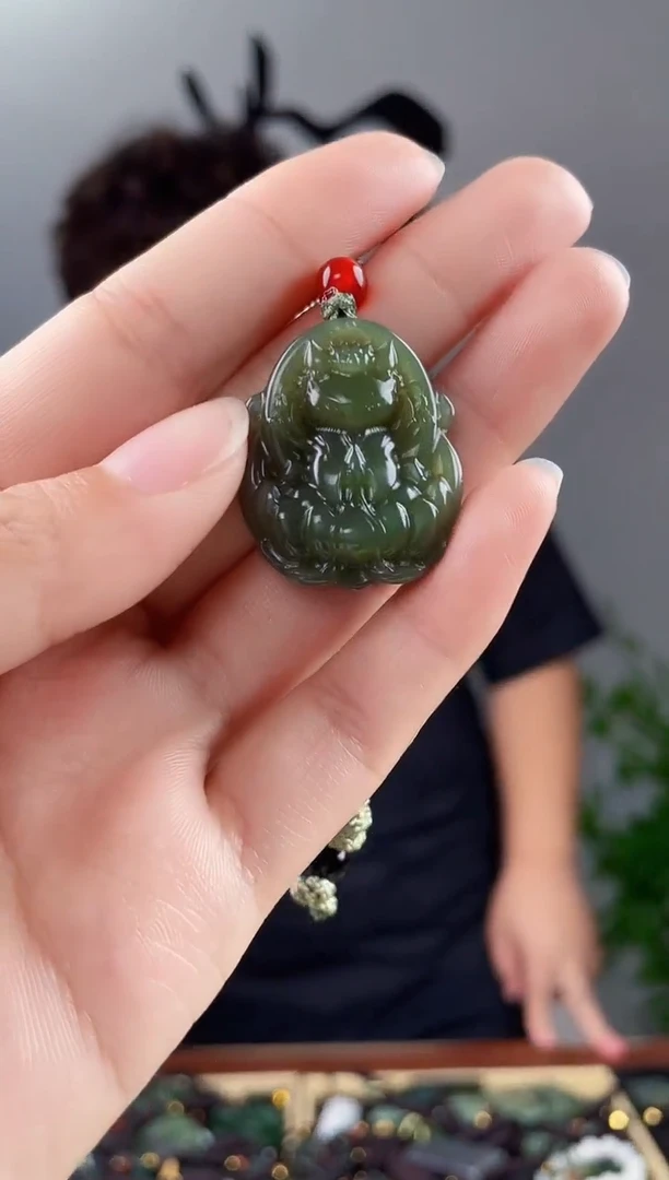 和田玉未镶嵌颈饰拍一发一，多样性发货