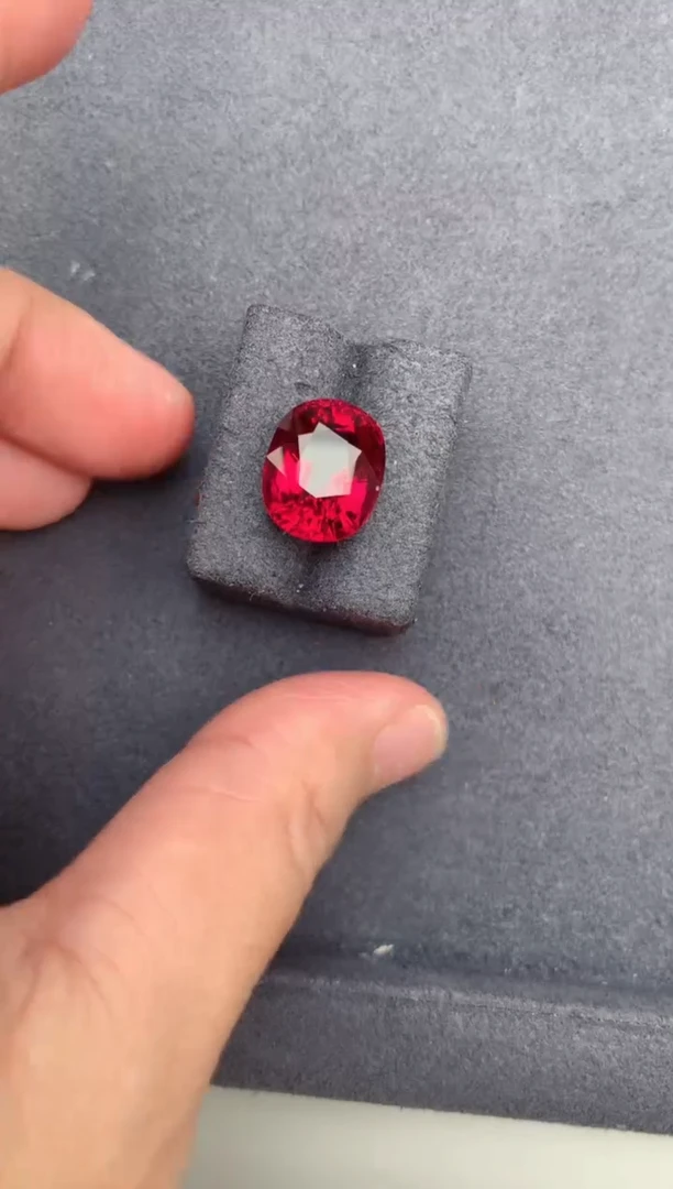 裸石未镶嵌碧玺10.7ct卢比莱  BE