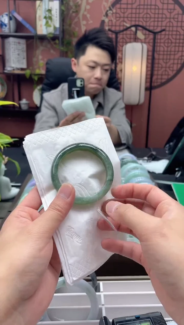 未镶嵌手镯翡翠8790*****