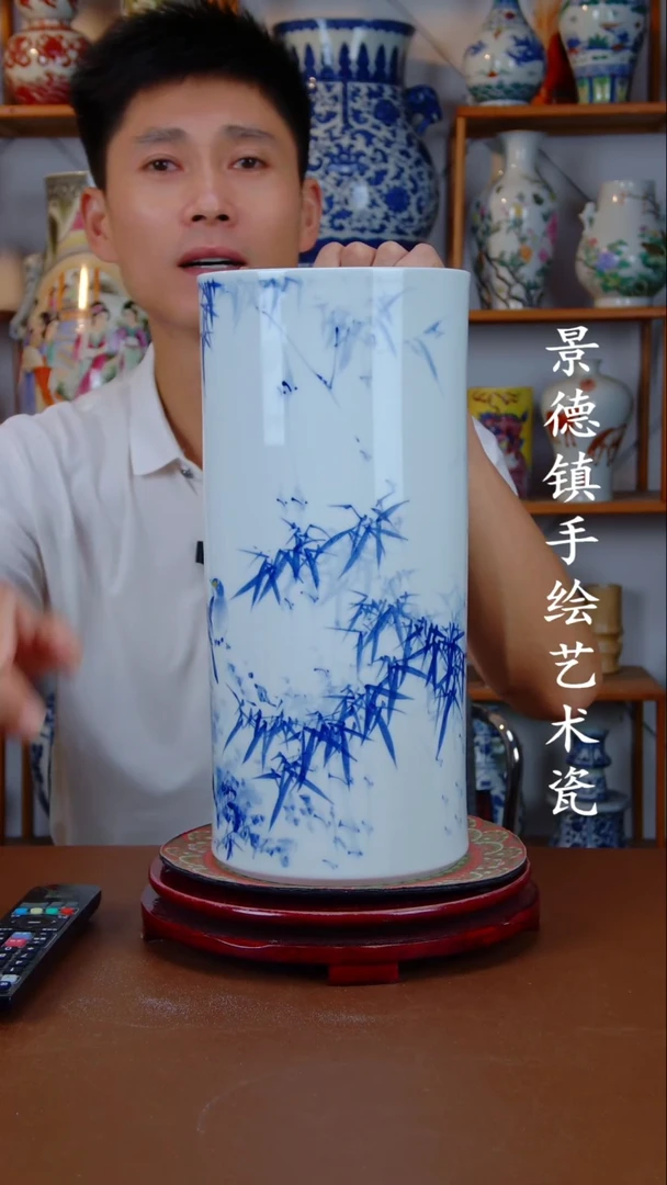现代景德镇手工手绘陶瓷摆件22