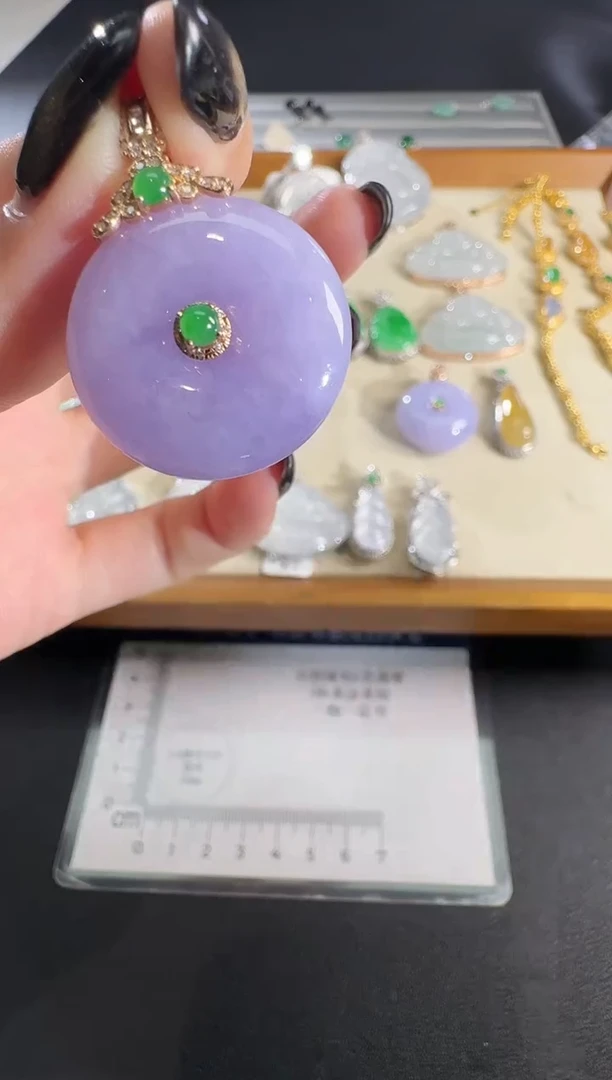 吊坠(不含链)18K金镶嵌翡翠【源头工厂】钻石镶嵌