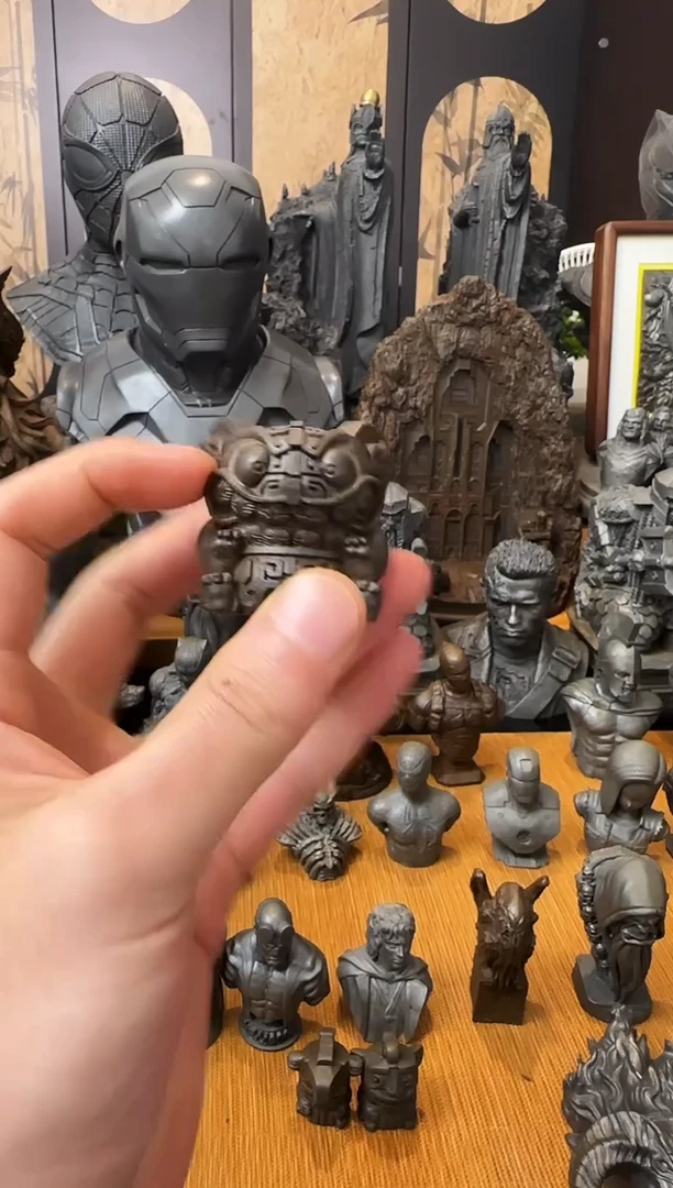 铁实心铁艺摆件~~小吞金（锈色）