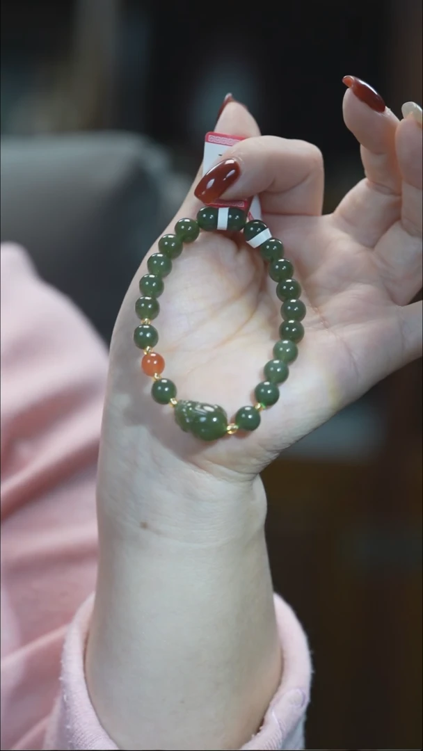 未镶嵌手链和田玉貔貅卡8圆珠