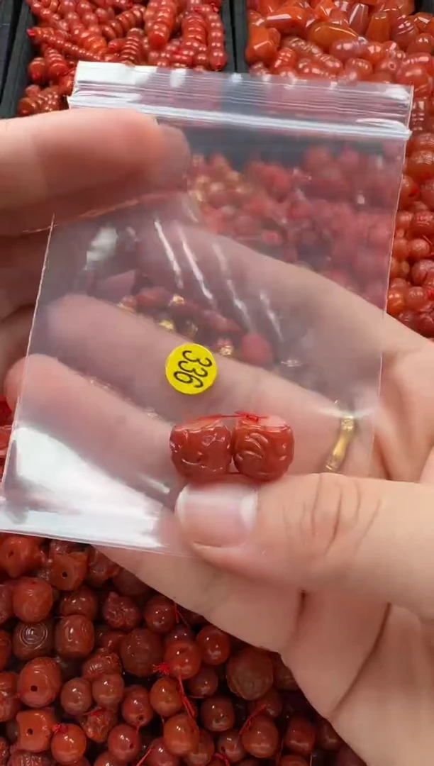 【闪购商品】南红玛瑙颈饰未镶嵌4