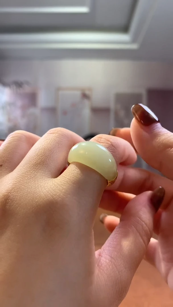 银S925镶嵌和田玉挂件黄口戒指