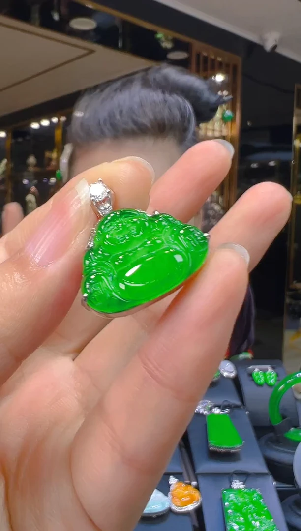 翡翠银S925镶嵌吊坠(赠链)101（多样性发其一）