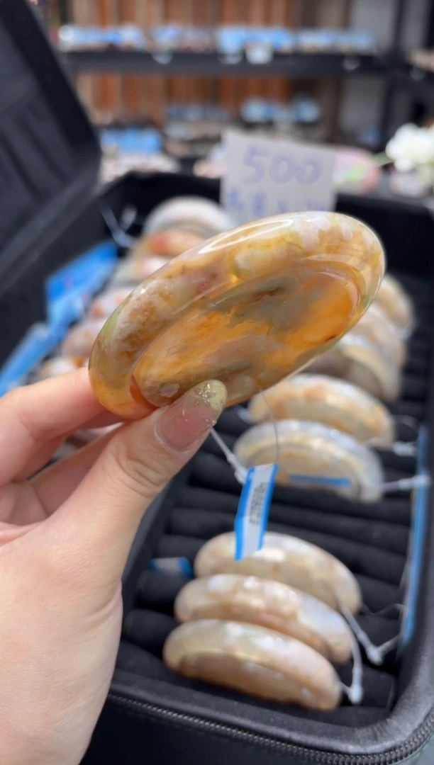 未镶嵌手镯石英质玉C144(60圈赠送镯心)