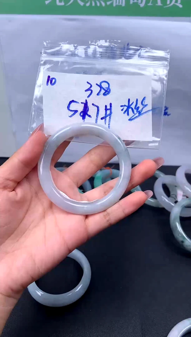 未镶嵌定制翡翠邱*10毛货需精细抛光手镯拍一发一