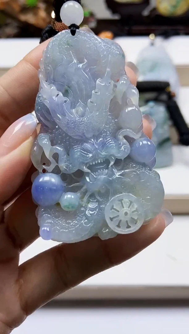 颈饰未镶嵌翡翠翡翠A货