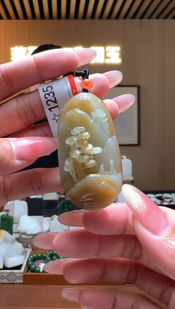 颈饰未镶嵌和田玉0