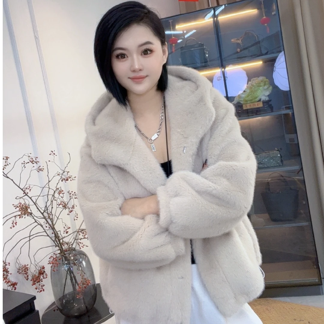 2024时尚豹点帽冬季保暖毛毛外套24566