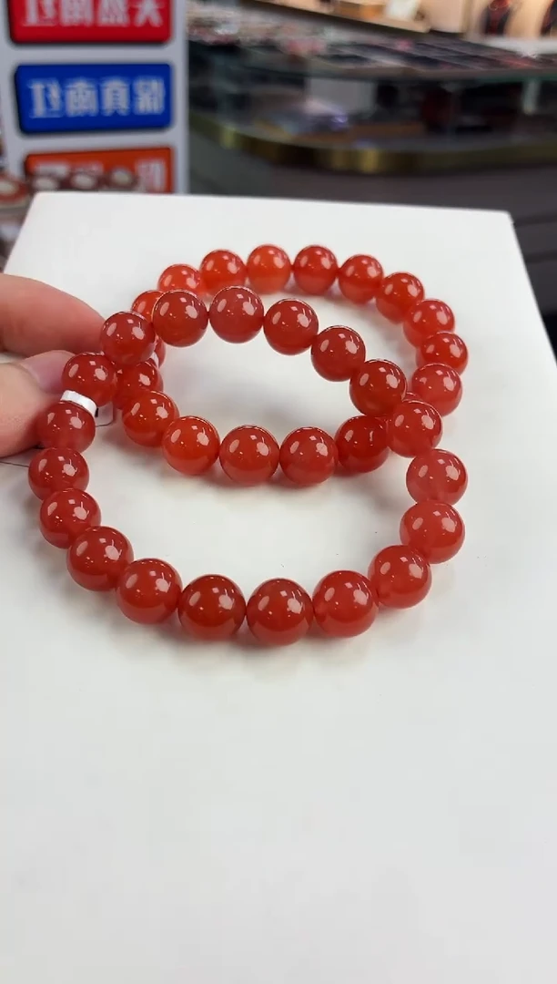 未镶嵌典藏级冰红手串11*南红玛瑙（多样式发其一）