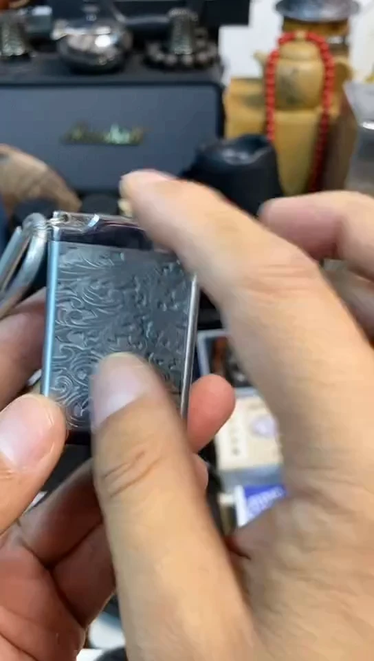 瓷片闪购商品，如图所示