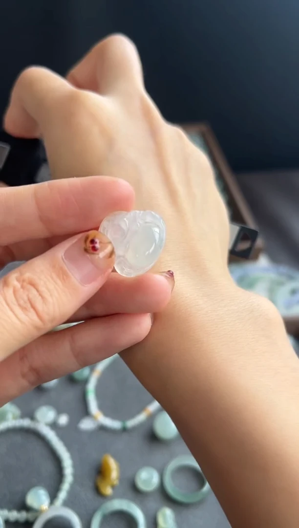 颈饰未镶嵌翡翠128号买断