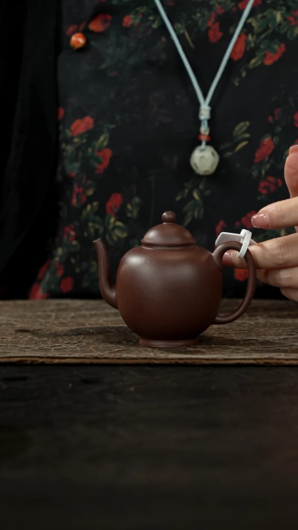 茶壶紫砂说****乎老紫泥高宫灯120cc