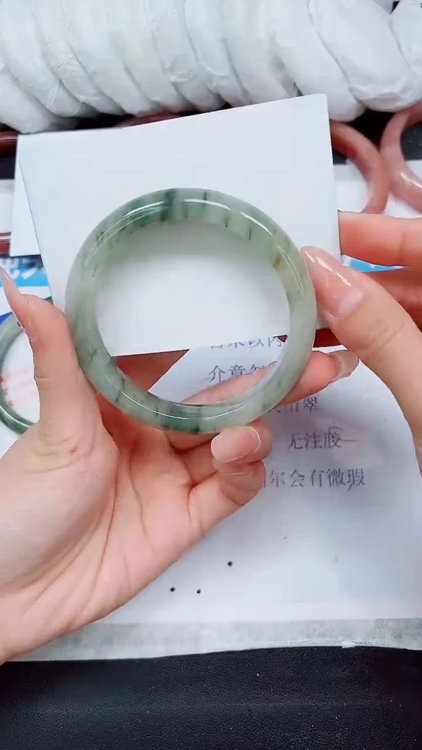 【闪购商品】石英质玉手镯未镶嵌A202-62/63