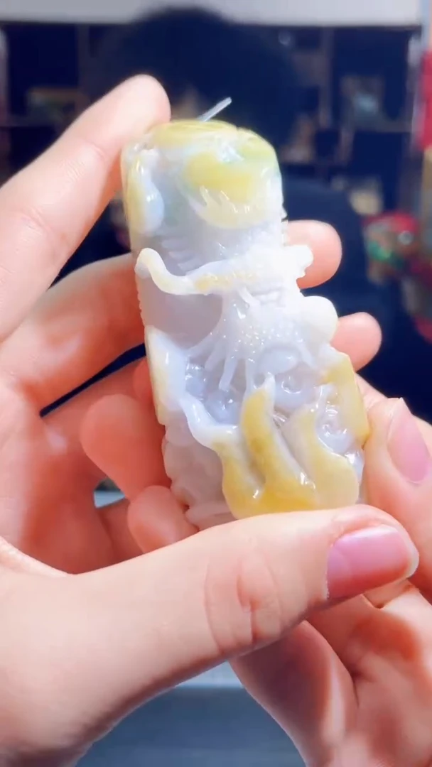 【闪购商品】翡翠吊坠(不含链)未镶嵌D42