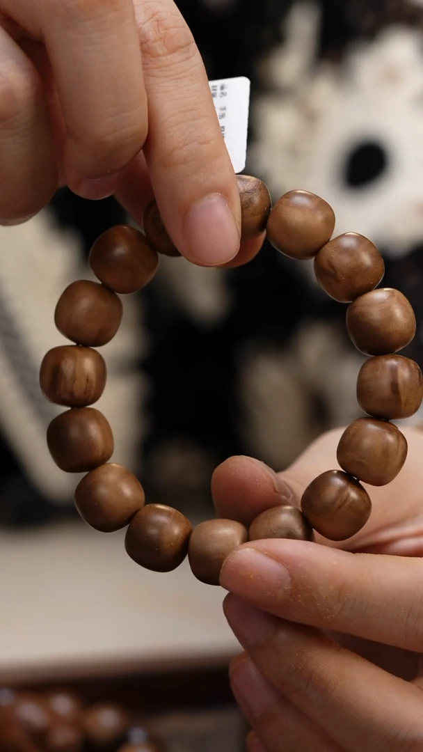 檀香木手串/手链老山檀13*14老型单圈瑕疵