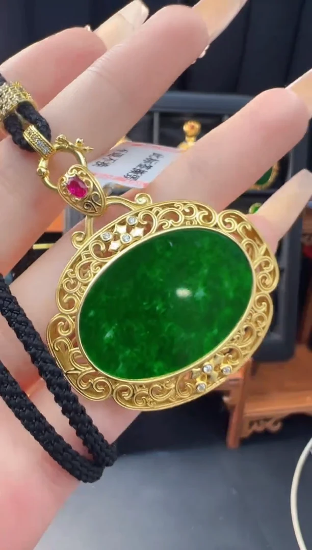 【闪购商品】翡翠吊坠(不含链)银S925镀金镶嵌天然缅甸翡翠A货吊坠