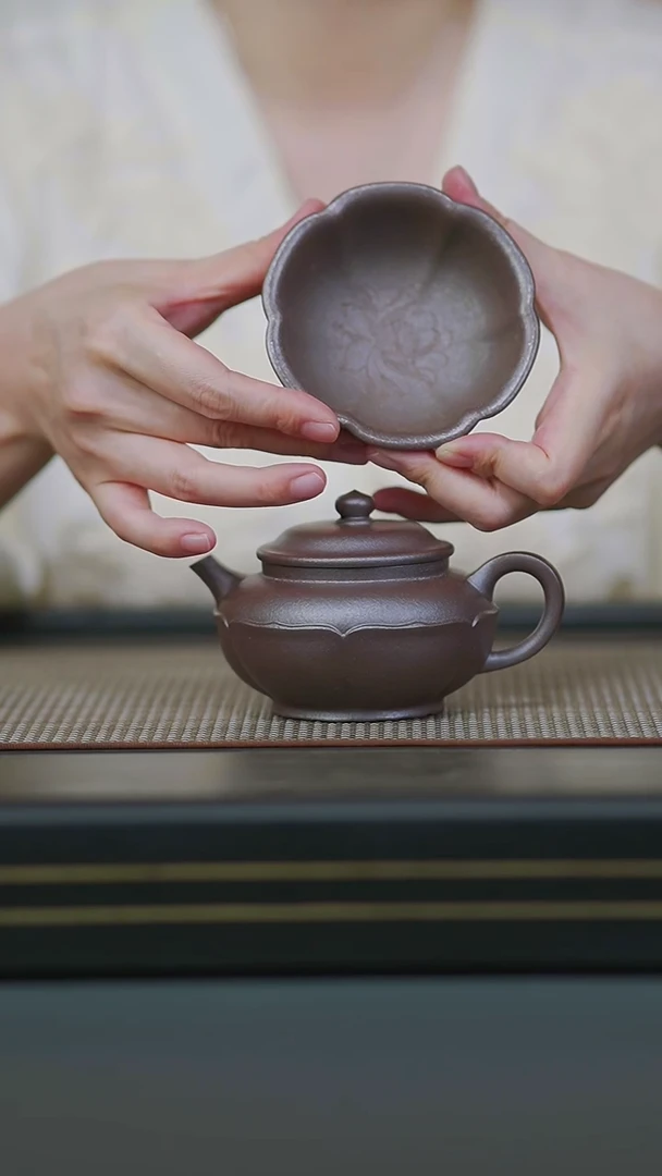 茶壶紫砂11-全手底槽清柴烧无尘210cc+红降坡柴烧莲花杯
