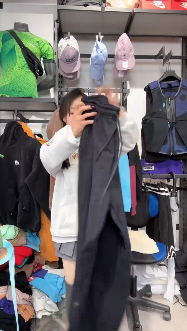 1021编码 瑕疵款直播间过款为准 尺码