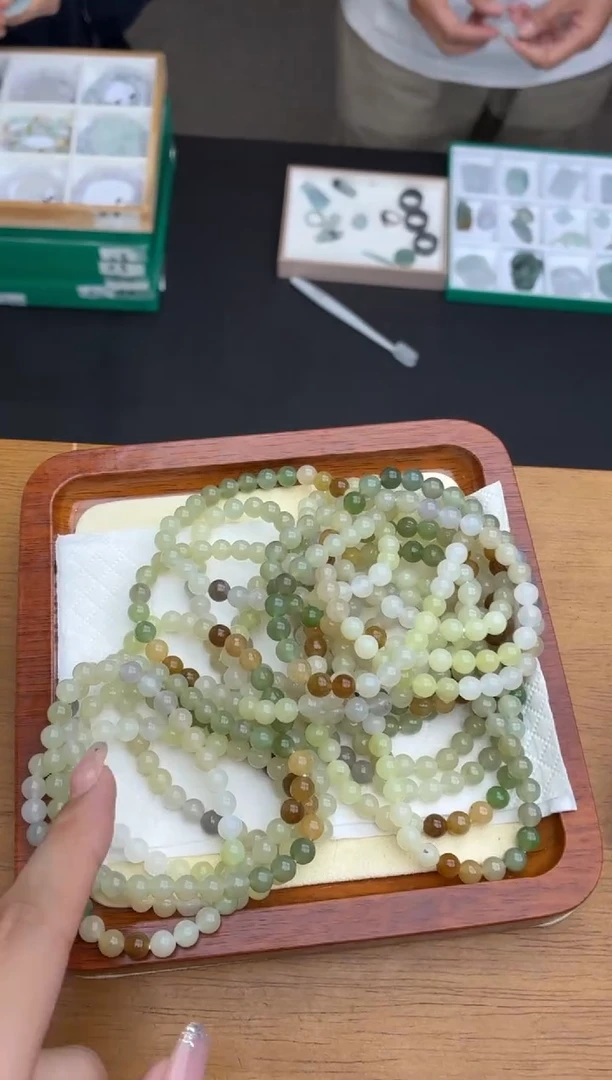 和田玉未镶嵌颈饰BJ095929多样性发一