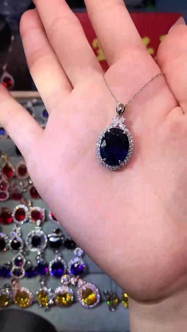 【闪购商品】蓝宝石吊坠(赠链)银S925镶嵌1111