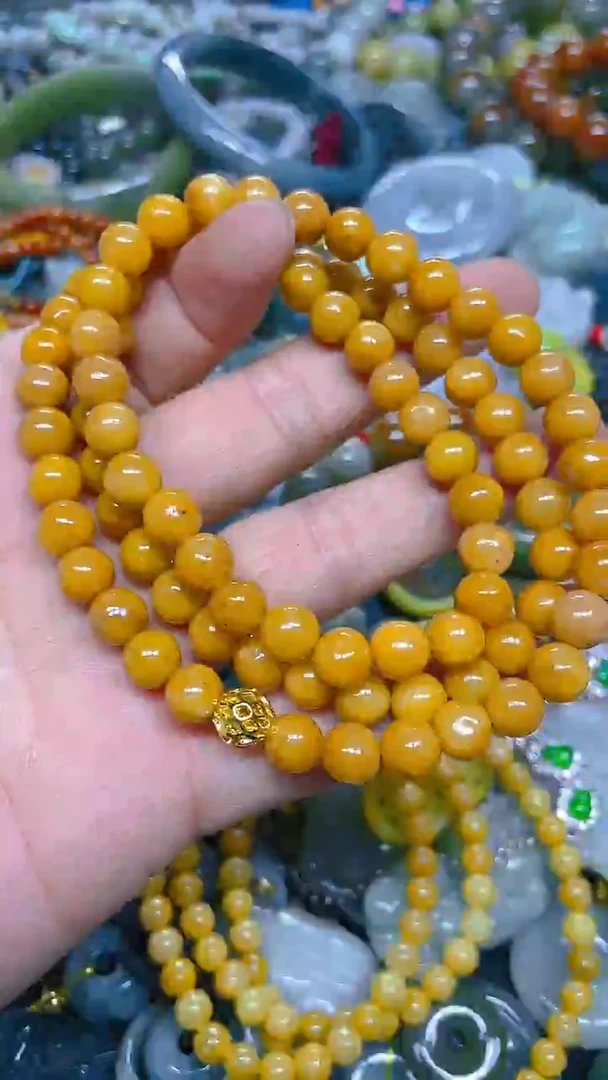 颈饰未镶嵌翡翠8mm/ Z /翡翠A货，一件也是批发价
