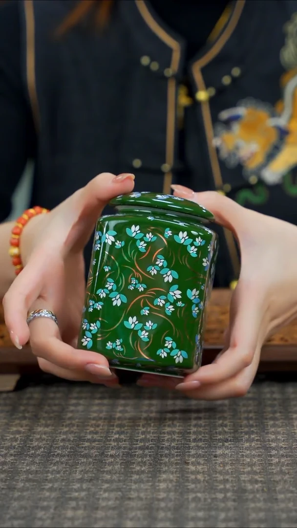 11留器茶斋高货瓷器@@LQ5702