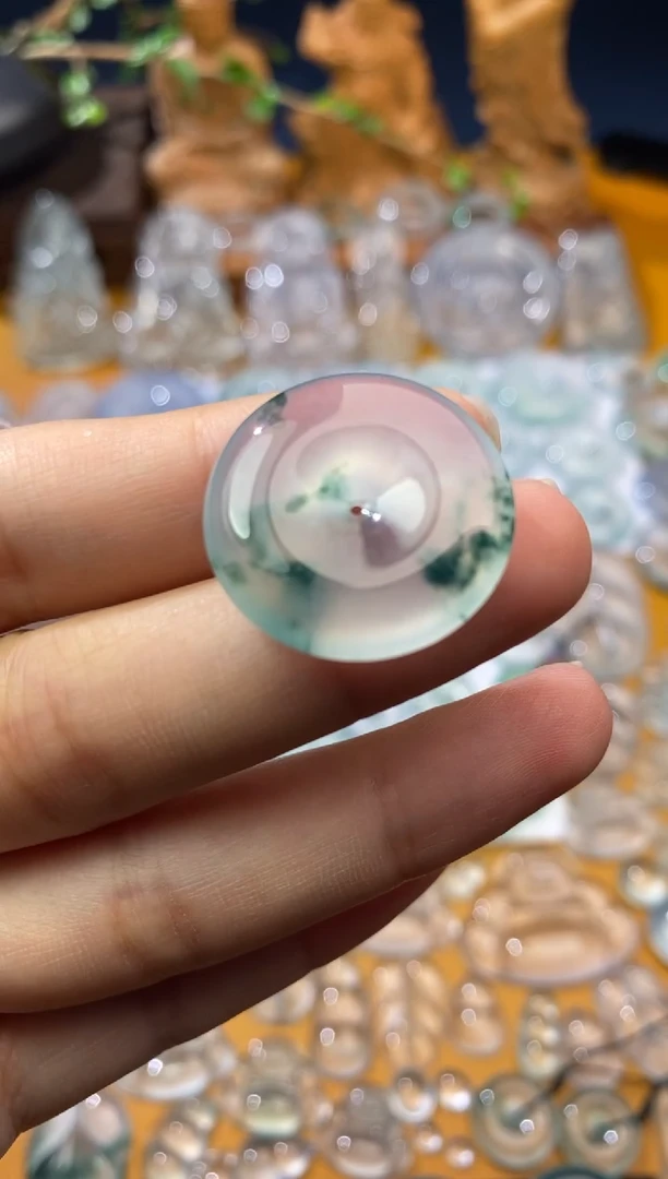 翡翠未镶嵌颈饰平安扣24*5.2