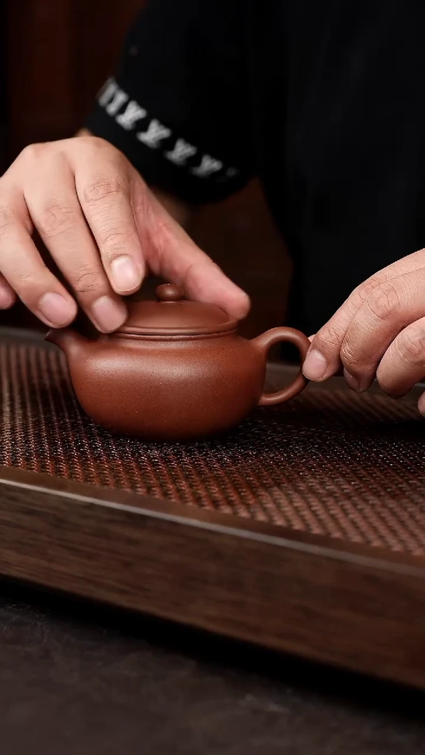 茶壶紫砂红皮龙永福莲子