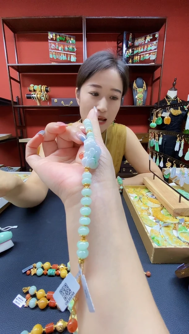颈饰未镶嵌翡翠翡翠吊坠