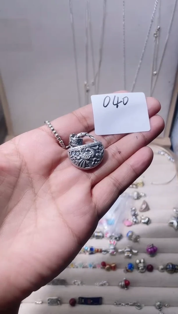 无足银唯*?纯银配件040