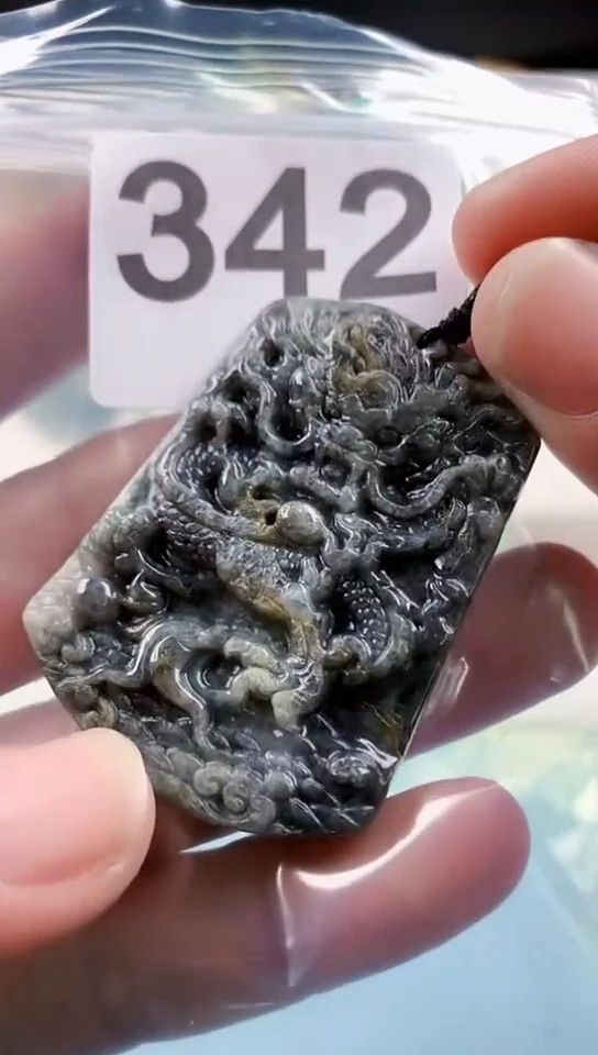 【闪购商品】翡翠颈饰未镶嵌天然翡翠吊坠挂件