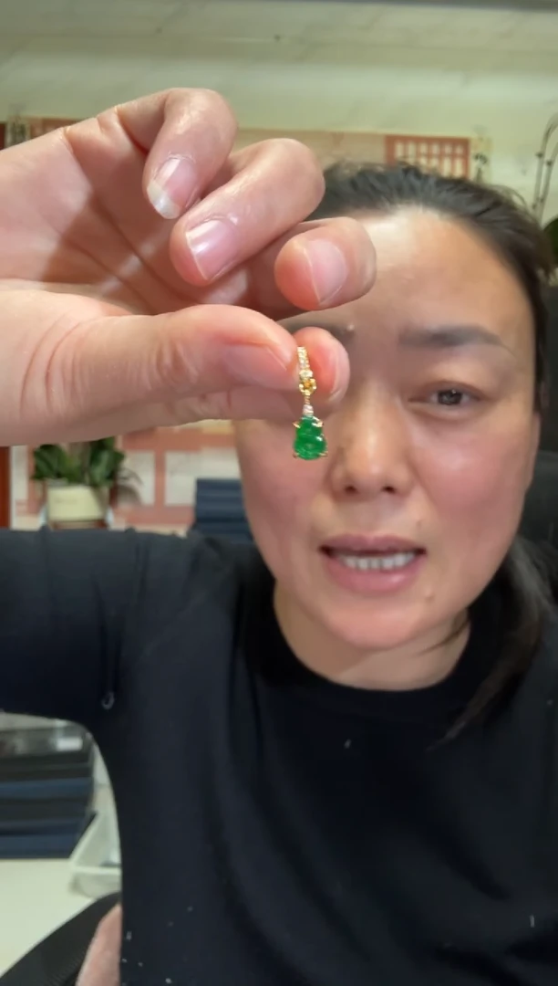 颈饰银S925镶嵌翡翠00008034