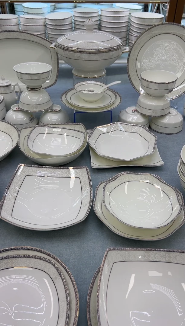 骨瓷玲珑6钻石2个