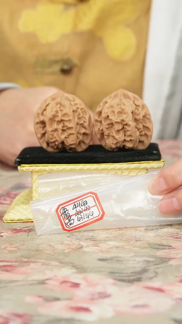 把件文玩核桃马蹄
