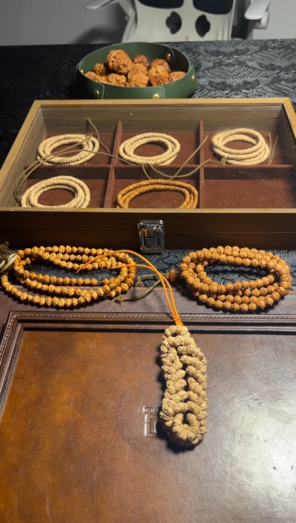 手串柏香籽/百香籽蓝***?D03蝶影小尺寸