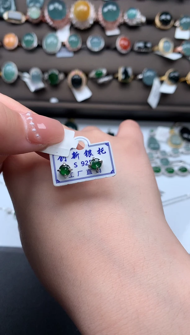 【闪购商品】翡翠戒指银S925镶嵌52114