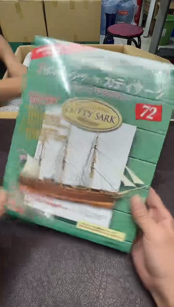 手工艺品琉璃行***！324