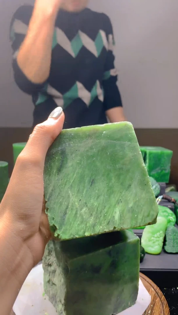 未镶嵌和田玉珠宝半成品1