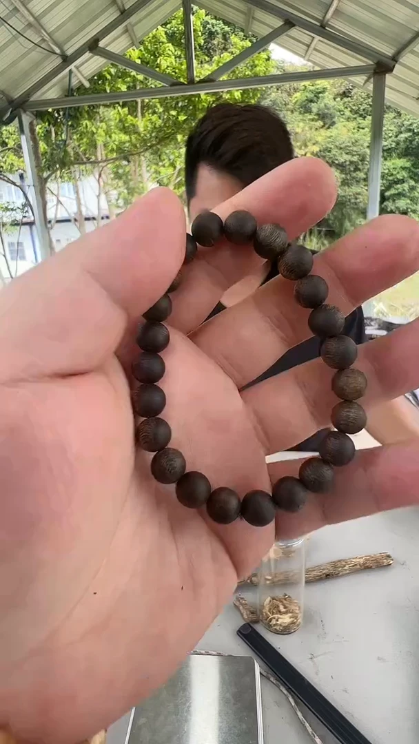 沉香手串红骨凹身沉水08单圈圆珠多样性发1